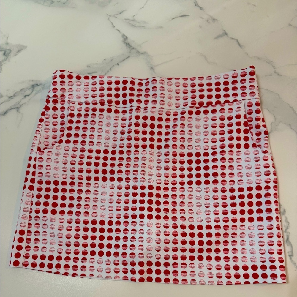 Zack and Rachel red polka dot skort with side pockets, size 14